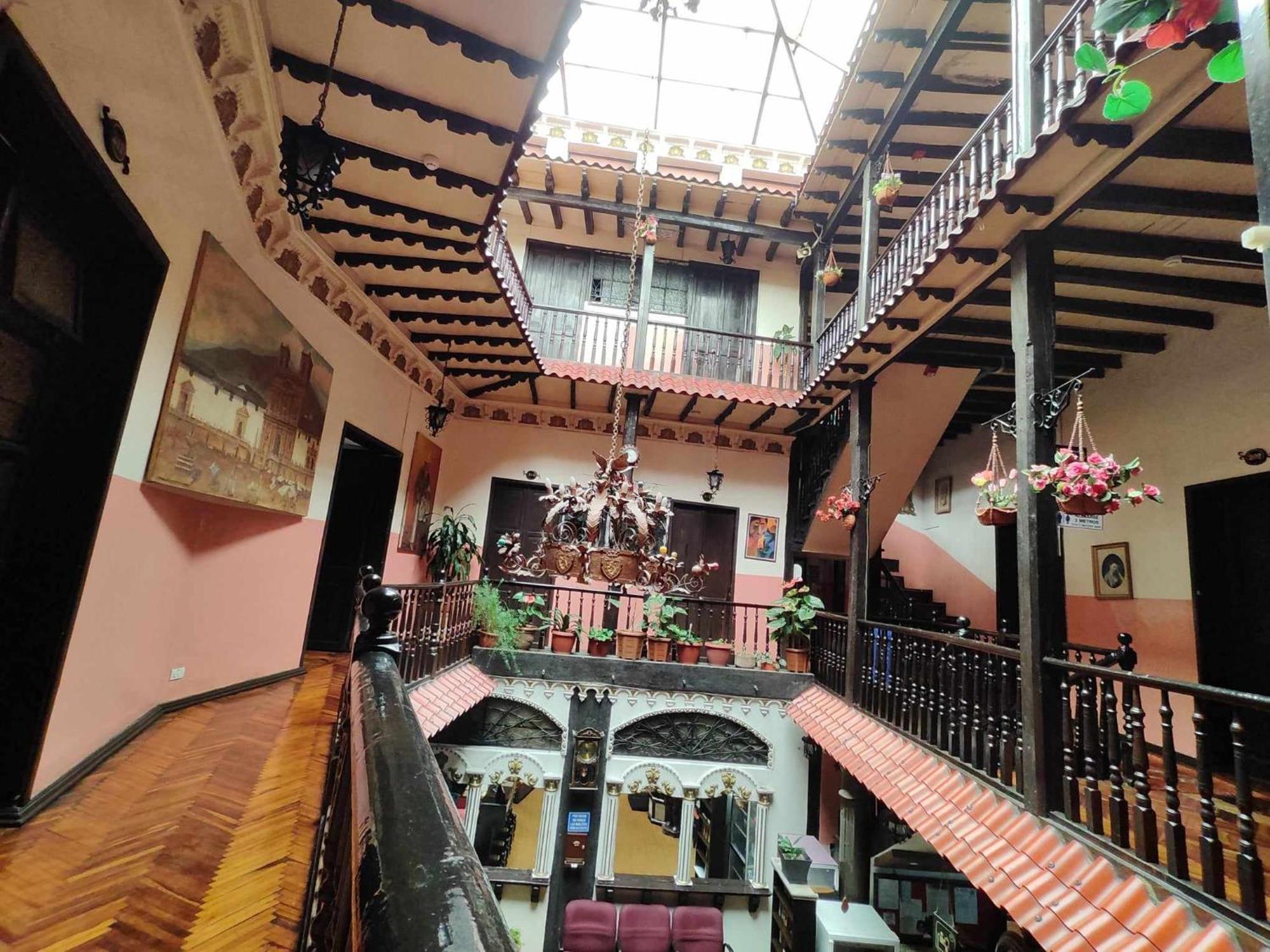 Juana De Arco * Quito
