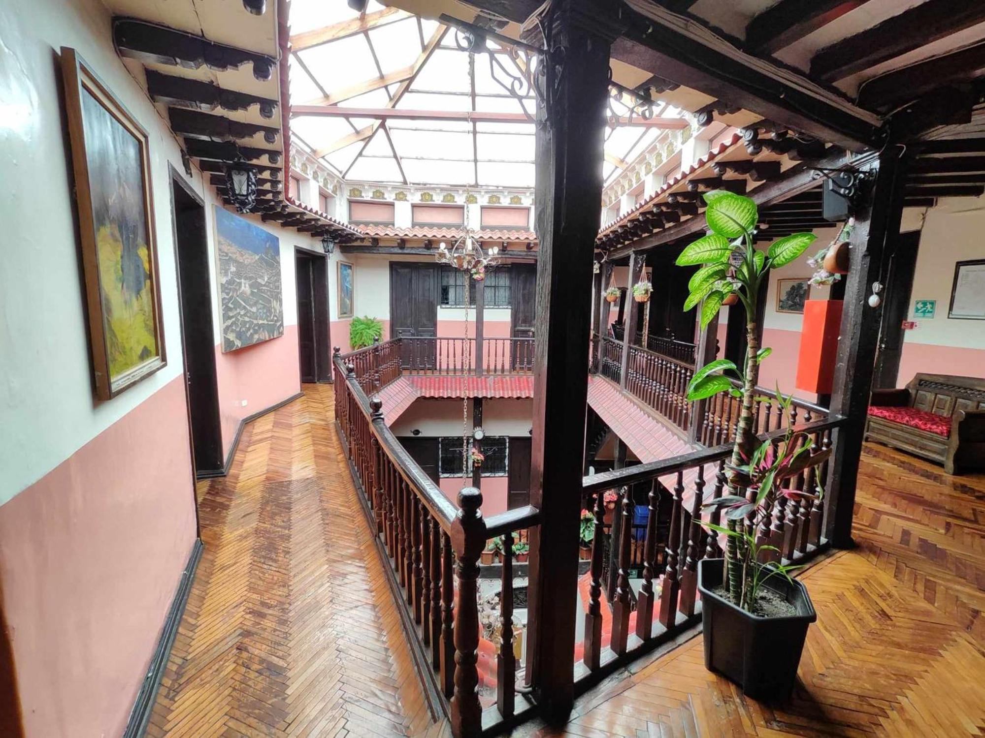 Juana De Arco Albergue Quito
