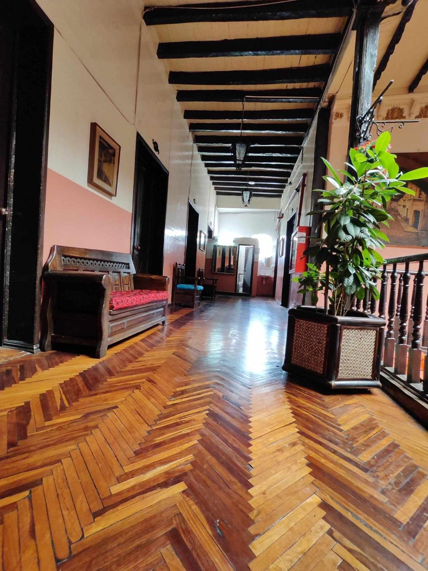 Hostel Juana De Arco