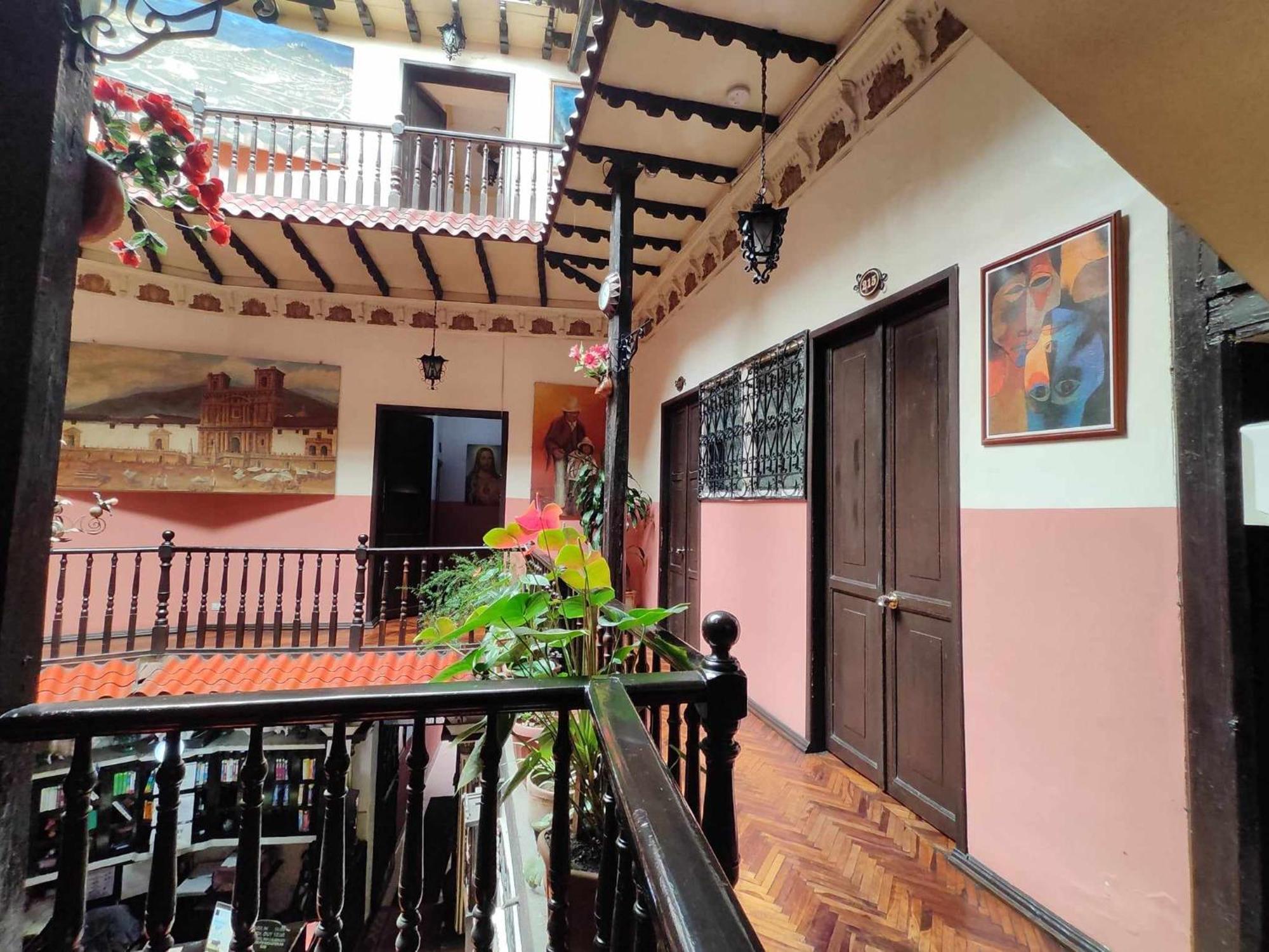 Hostel Juana De Arco