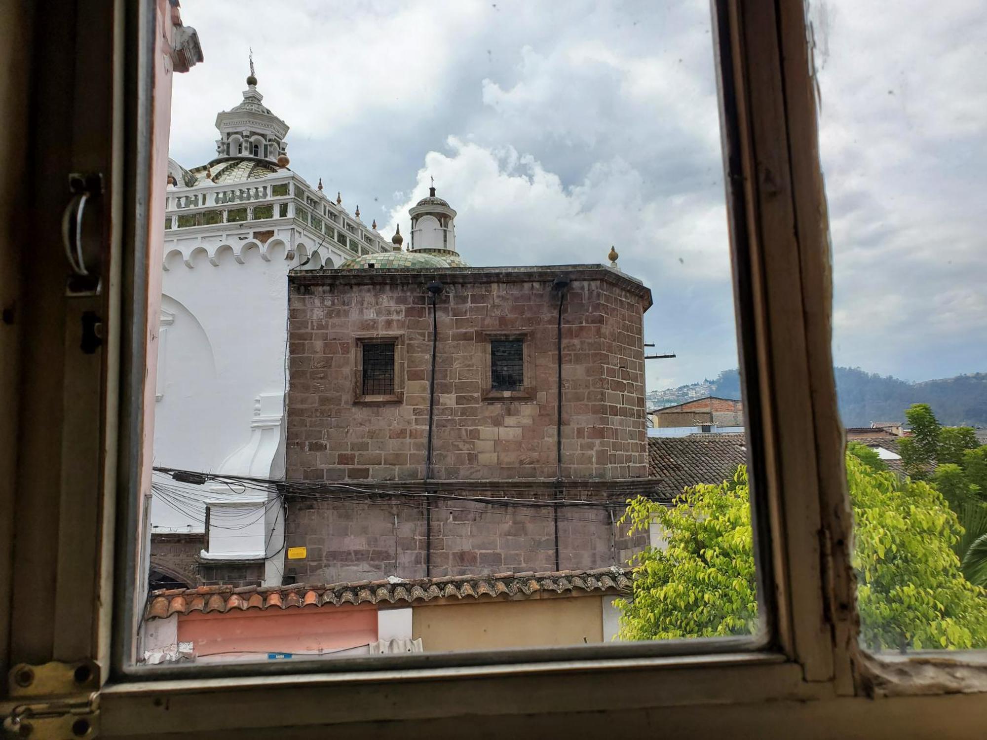 Hostal Juana De Arco Quito